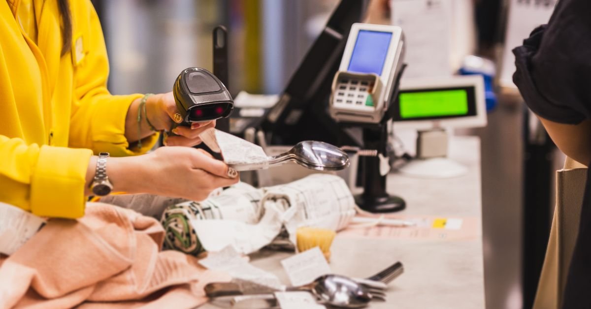 Mart Cashier Vacancies in Dubai – 2026